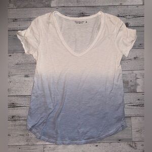 Abercrombie & Fitch ombré v neck tee